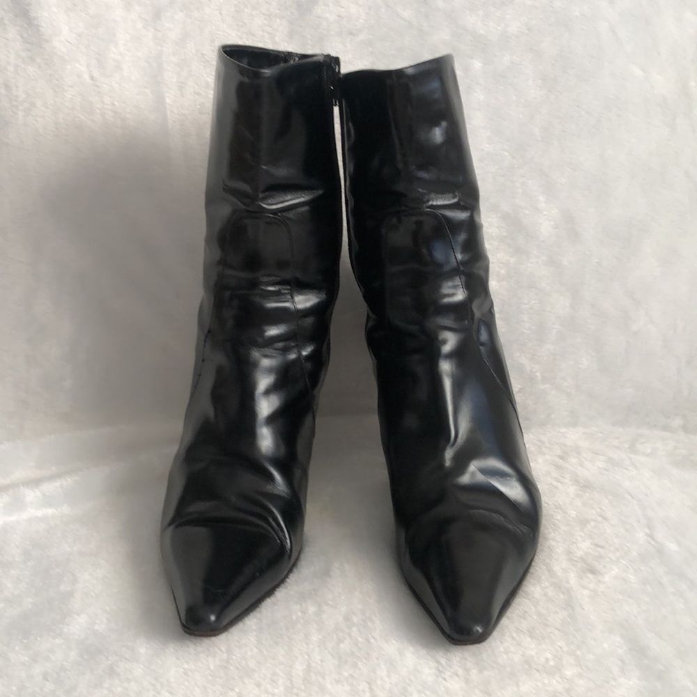 Burberry High Shine Black Leather Zip Up Booties, Size 41